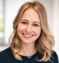 Photo of Suzanne Ball