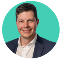 Daniel Cooper headshot