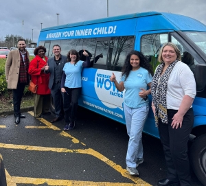 Gary, Odeth, Neil, Joan Philipsz, Pasna Sallis, Carolyn Hay standing for a photo (left to right)